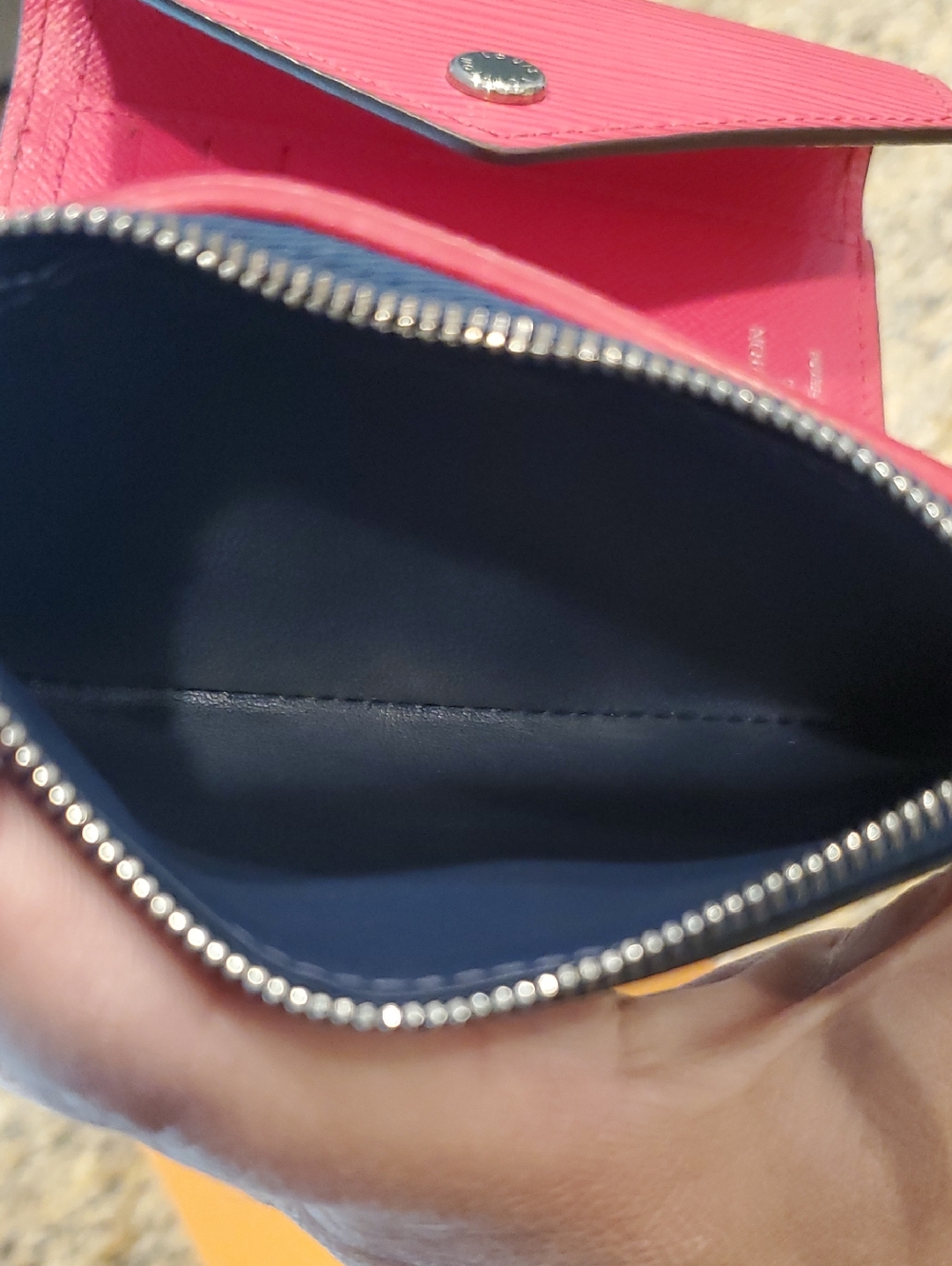 Louis Vuitton Epi Compact Victorine Wallet in Indigo / Hot Pink ... Excellent - Picture 12 of 13